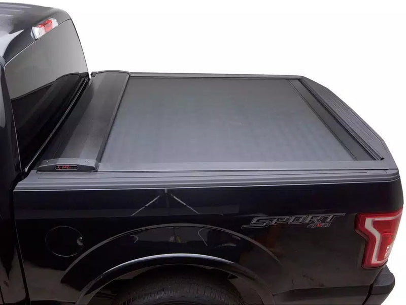 Pace Edwards SwitchBlade Manual Retractable Tonneau Cover, view 2