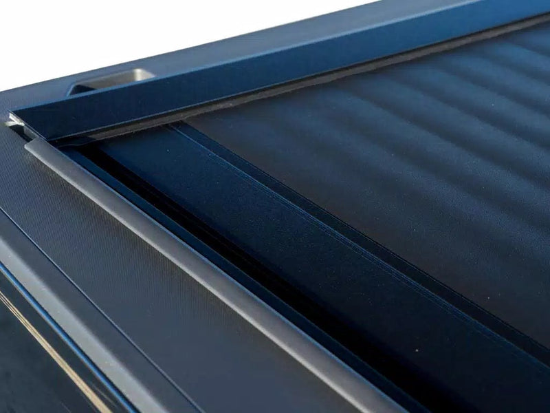 Pace Edwards SwitchBlade Manual Retractable Tonneau Cover, view 7
