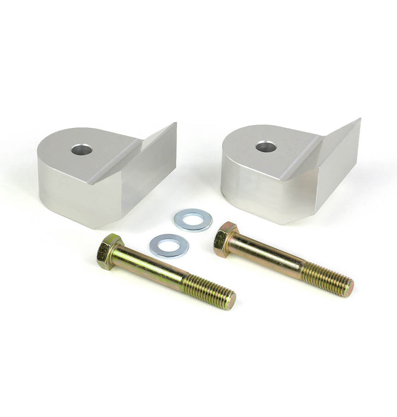 ReadyLIFT Leveling Kit, full kit on a studio background: two aluminum leveling blocks with long bolts and washers on white