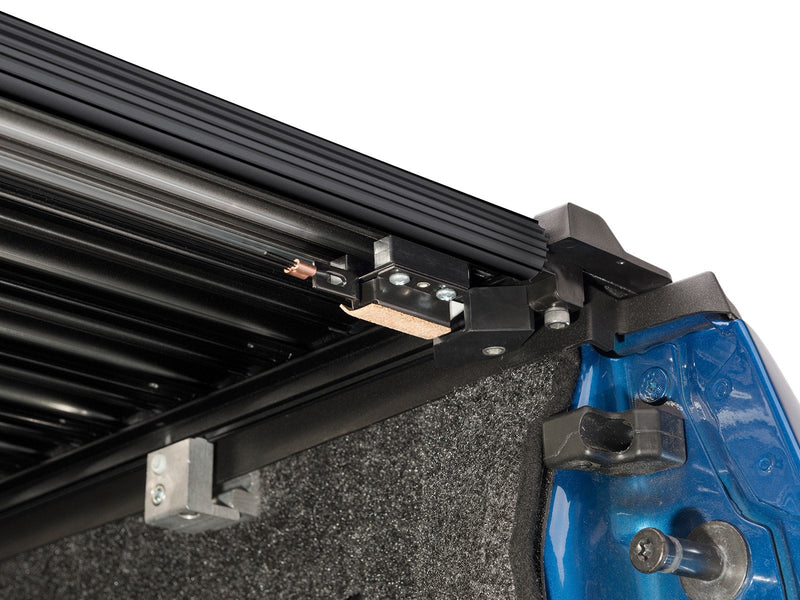 Retrax IX Retractable Tonneau Cover for 2015-2020 Ford F-150 (6'7" Bed), view 6