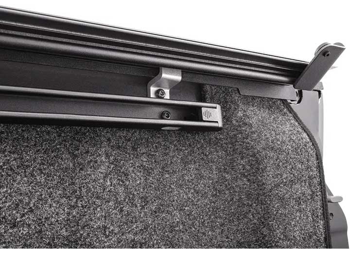 BAK Revolver X4ts T-slot rail detail - 2002-2009 Ram 1500 / 2500 / 3500 (6'4" Bed)