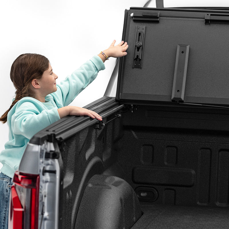 BAKFlip MX4 EZ-Lift Hard Folding Tonneau Cover feature detail (view 6)