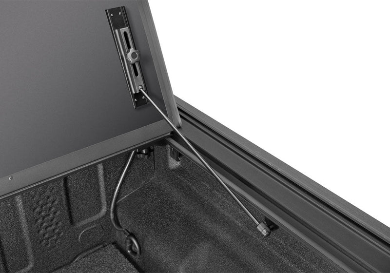 BAKFlip MX4 TS Hard Folding Tonneau Cover on a Honda Ridgeline — view 8