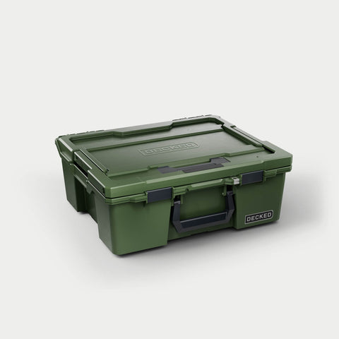 Ranger Green DECKED Halfrack 32 D-co case closed, three-quarter studio view showing the black bail handle and clutch latches
