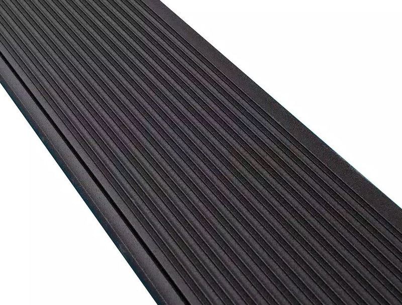 Close-up of the ribbed PowerStep Xtreme step surface on white