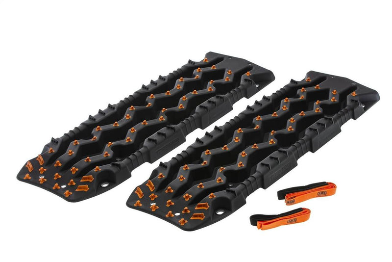 ARB TRED Pro recovery board in black, orange nodules, showing the SIPE-LOCK tooth profile and the shovel end, detail view