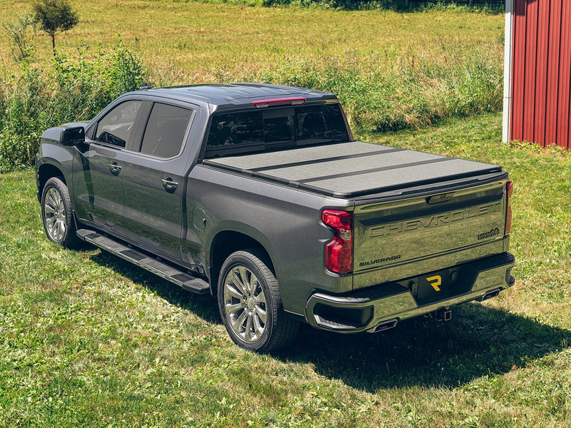 Extang Solid Fold ALX Hard Folding Tonneau Cover for 2015-2020 Ford F-150 (6'7" Bed), in use