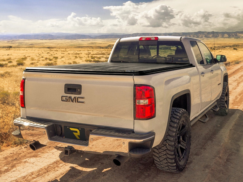 Extang Trifecta 2.0 Soft Folding Tonneau Cover for 2015-2022 Chevrolet Colorado / GMC Canyon (5'2" Bed), in use