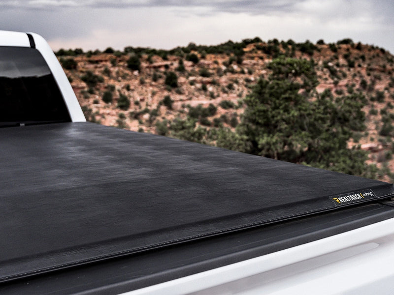 Extang Trifecta 2.0 Soft Folding Tonneau Cover for 2019-2026 Chevrolet Silverado 1500 / GMC Sierra 1500 (5'8" Bed, without Factory Side Storage Boxes), in use