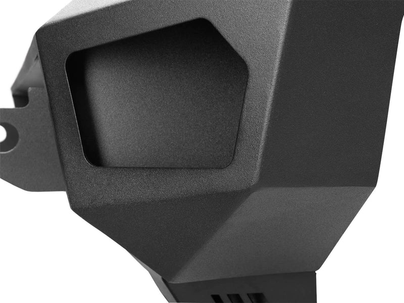 Go Rhino Trailline: close-up of a stubby front bumper end cap with recessed panel