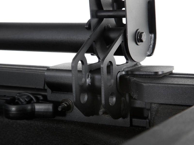 Go Rhino XRS Overland Xtreme: close-up of a bed rack clamp mount on a bed rail