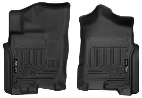 Husky Liners X-act Contour: black X-act Contour pair of front floor liners on a white background