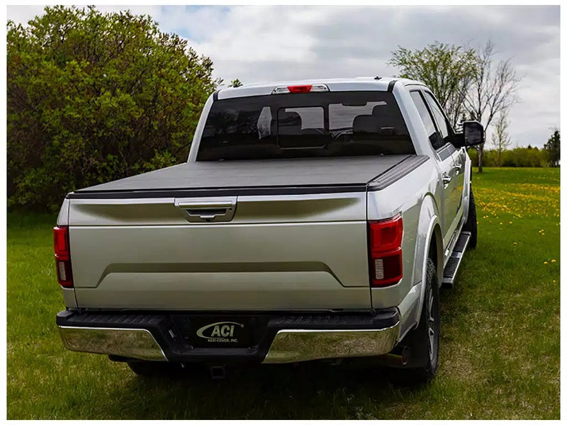 LOMAX Stance Hard Tri-Fold Tonneau Cover for 2015-2022 Chevrolet Colorado / GMC Canyon (5'2" Bed, Urethane Aluminum), view 13
