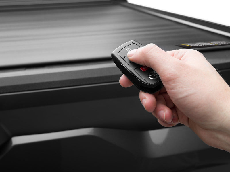 Retrax EQ Electric Retractable Tonneau Cover with T-Slot Rails, view 7