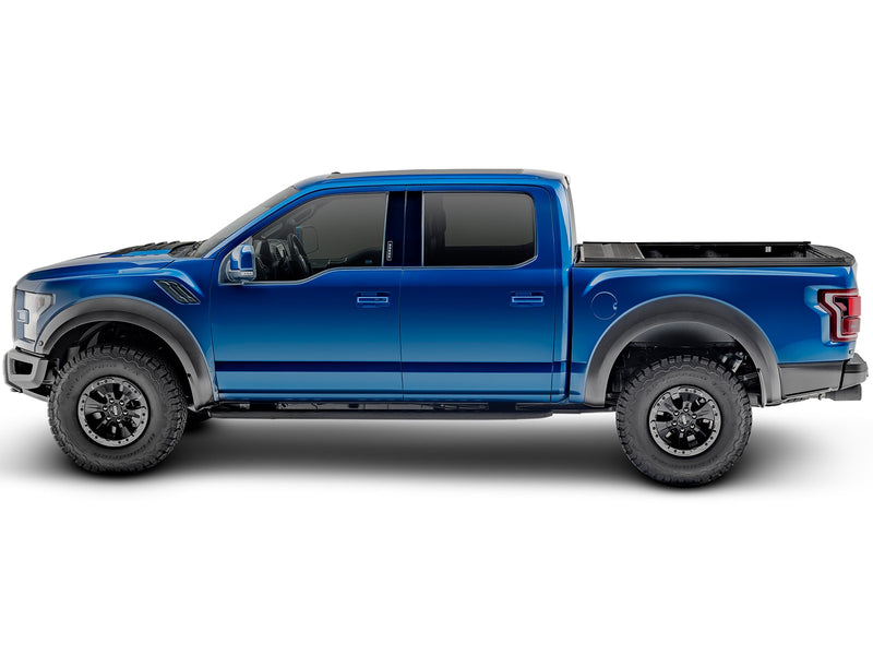 Retrax IX Retractable Tonneau Cover for 2017-2026 Ford F-250 / F-350 (6'9" Bed), view 12