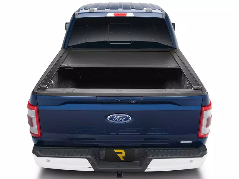 RetraxONE XR Retractable Tonneau Cover with T-Slot Rails for 2020-2026 Chevrolet Silverado 2500/3500 / GMC Sierra 2500/3500 (6'9" Bed), view 5