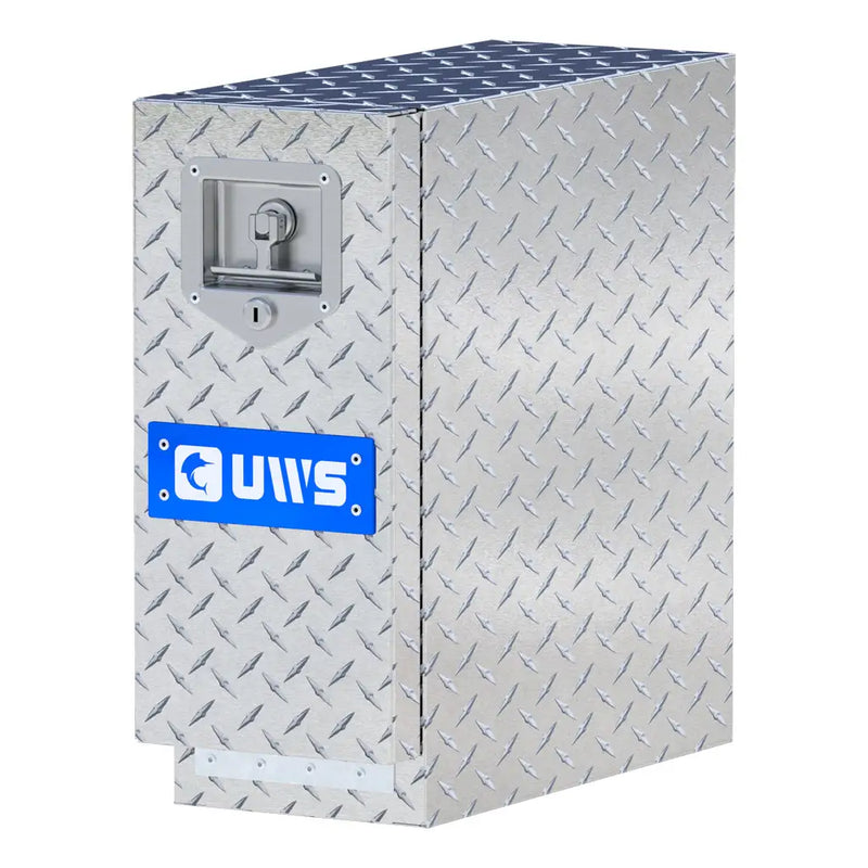 UWS EC20021 18" truck tool box in bright aluminum, rear elevation