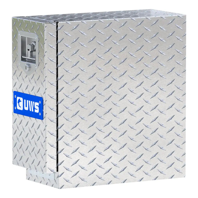 UWS EC20021 18" truck tool box in bright aluminum, top view showing the lid