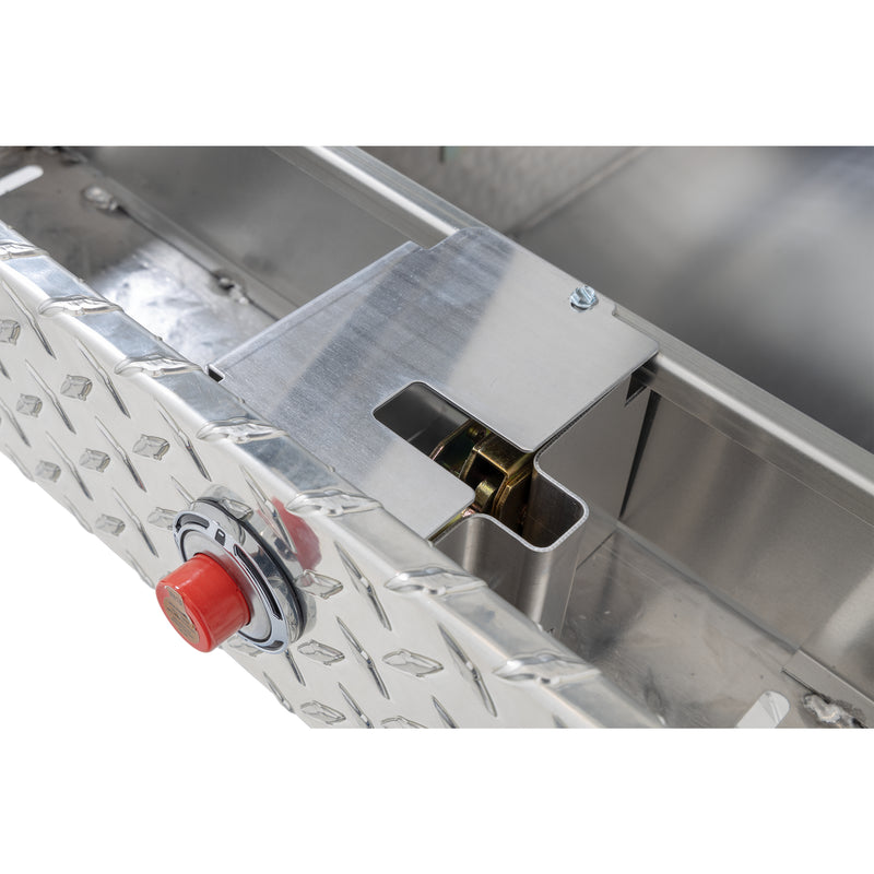 Weather Guard 114-0-04 gull-wing crossover box in bright aluminum diamond plate, close-up of the rotary latch and locking mechanism inside the body